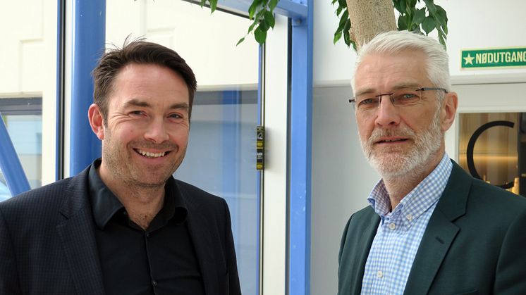 Timm Wold, salgssjef for Prof Print i Canon Norge og Ole-Bengt Moe, daglig leder av Moementum. 
