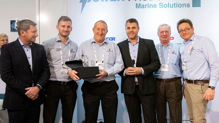 The Fischer Panda UK team receives the Mastervolt Distributor of the Year Award 2018 for Highest Overall Growth