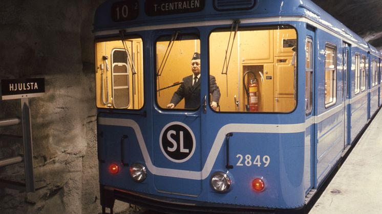 Tunnelbanestation Hjulsta mars år 1977, Blå linjen. Tågförare Filip Andersson.