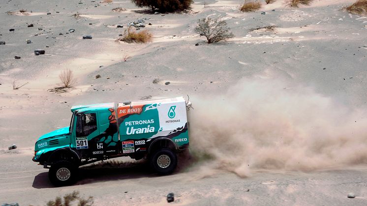 Iveco and De Rooy entered the final stretch of the Dakar with a wide lead 