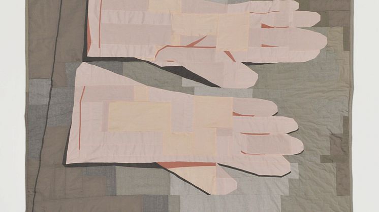 Amalie_Gotz_Vintage Peach Blush Nylon Womens Gloves Size 7 Van Raalte Made in USA_.jpg