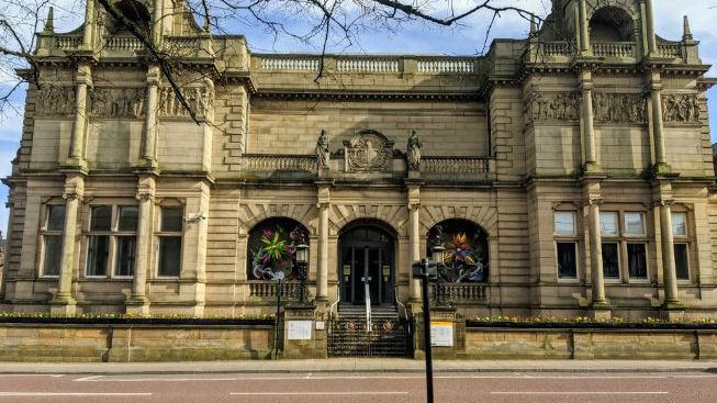 Our libraries – thinking outside the books!