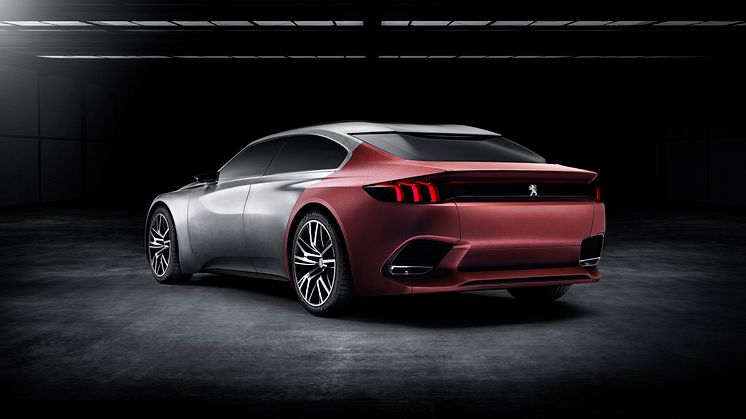 Peugeot EXALT – lidenskab og håndværk forenet i et high-tech koncept