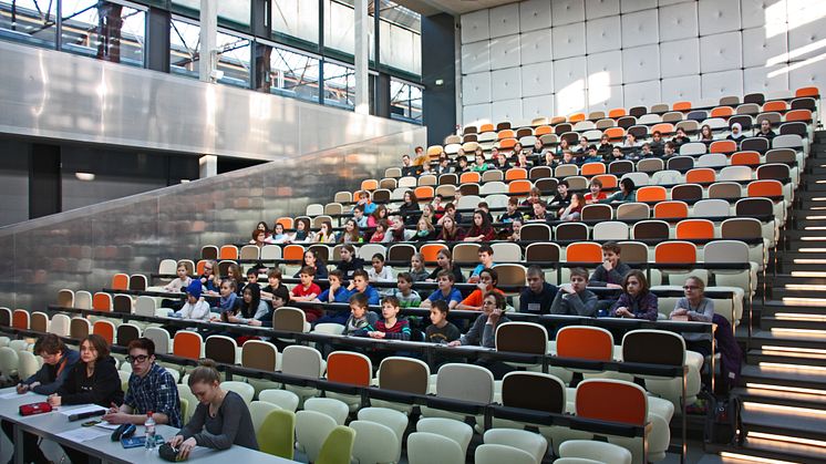 Tag der Naturwissenschaften der Leistungs- und Begabtenklassen 6 aus der Region Dahme-Spreewald und Teltow-Fläming