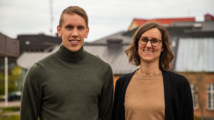 Structor Byggteknik Dalarna växer. Nicklas Karlsson till vänster och Kristina Hansen till höger. Foto: Structor