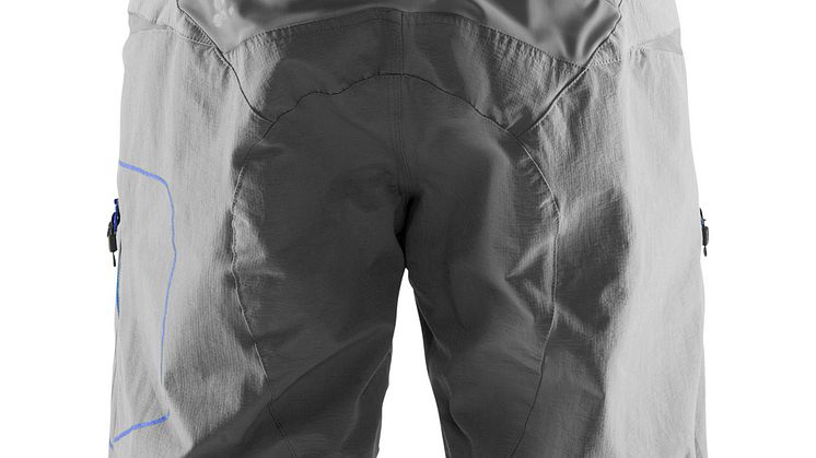 X-Over Shorts, herr