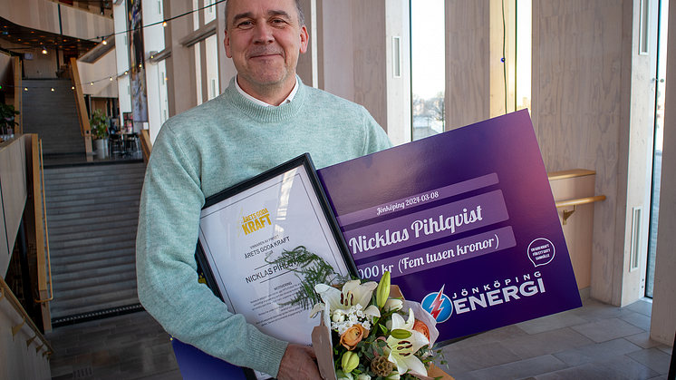 Nicklas Pihlqvist är Årets goda kraft 2023. Han mottog priset på Spira 8 mars 2024