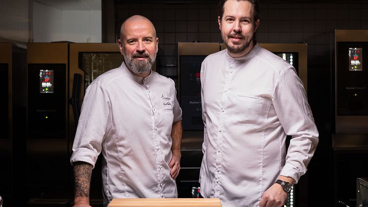 Krister Dahl, Culinary Director Compass Group, tillsammans med Jimmi Eriksson
