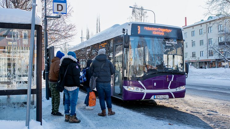 Skellefteå kommuns nya kollektivtrafiksystem fokuserar på arbetspendlare