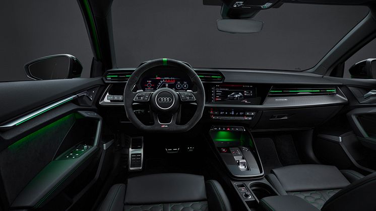 Audi RS 3 interiør med RS-designpakke i grøn
