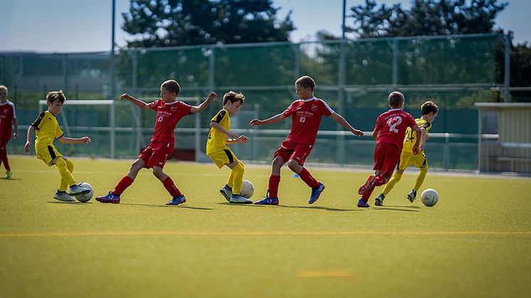 Ohne ehrenamtliches Engagement sähe es auch im Jugendsport vielfach düster aus. Foto: Omar Ram/unsplash.com