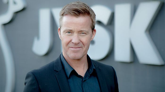 Bo V. Andersen, Country Manager for JYSK Danmark, skal sammen med resten af ledelsen i JYSK Danmark passe tre JYSK-butikker.