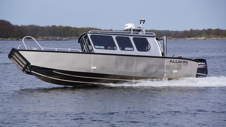 ALUKIN Cabin Work 750 in action