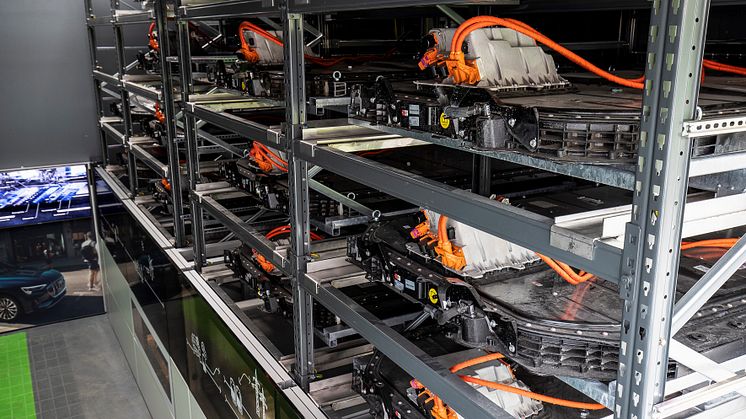 Audi batterilager af brugte bilbatterier på EUREF-Campus i Berlin