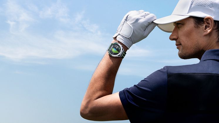 Huawei Watch Ultimate_creative shots_golf 3_EN_JPG_0828.jpg