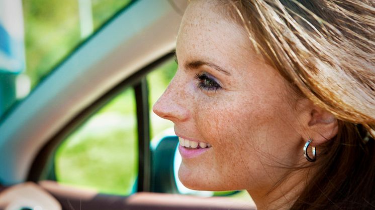 Tjänstebilsförarna har svarat – partiet som driver frågan om att minska bilarnas miljöpåverkan bäst är….