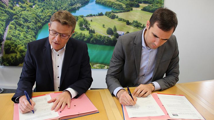 Veolia AMELAG Vertragsunterzeichnung_Thiebauld Mittelberger_Matthias Staub