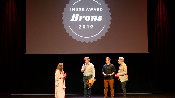 Cuviva tar emot bronsplatsen i inUse Award 2019