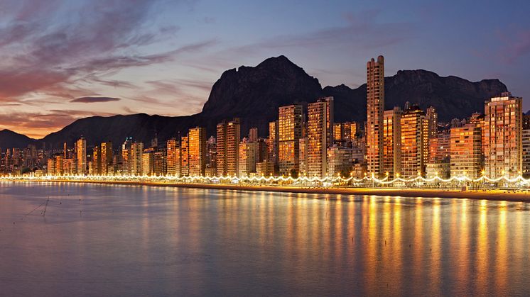 D C Benidorm Super Pan octurno  (2)