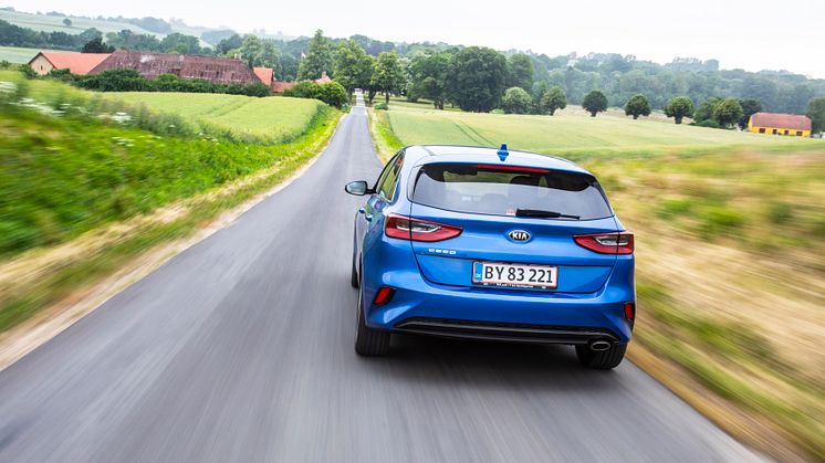 2018_Kia_Ceed_Dynamiske_43