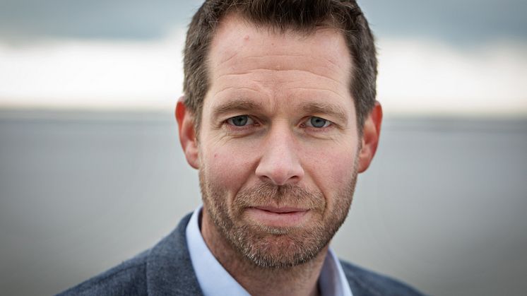 Autorenfoto Bodo Janssen - (c) Julia Baumgart Photography