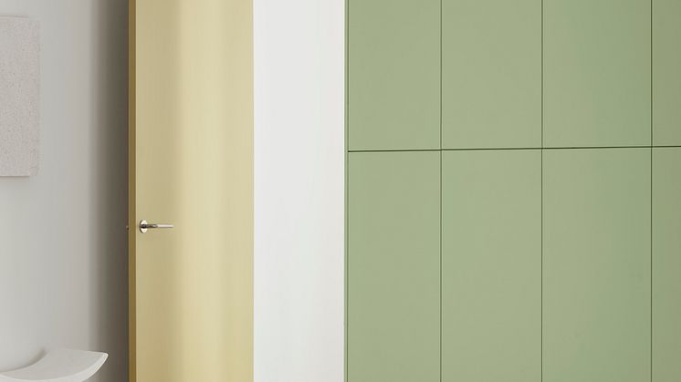 JOTUN-LADY-skap-7386-Pistachio-1775-dor-Fresh-Pasta-1622-vegg-Refleksjon-0159