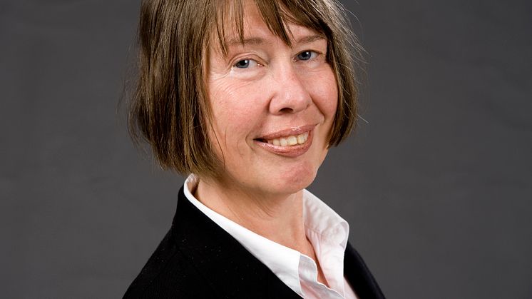 Gertrud Sandqvist inviger Konsthallens innergård som Sommarlund-spelplats på torsdag 13 juli kl. 18.00.