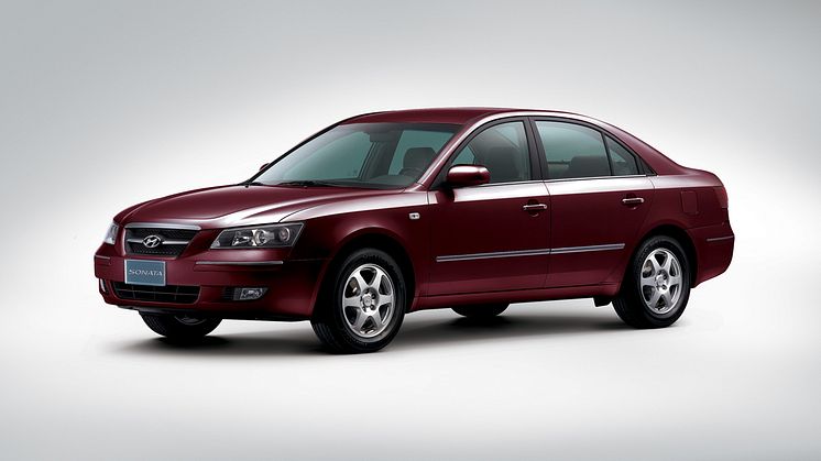 Femte generasjons Hyundai Sonata (2004)
