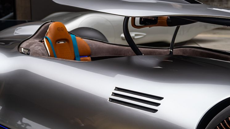 Vision EQ Silver Arrow 