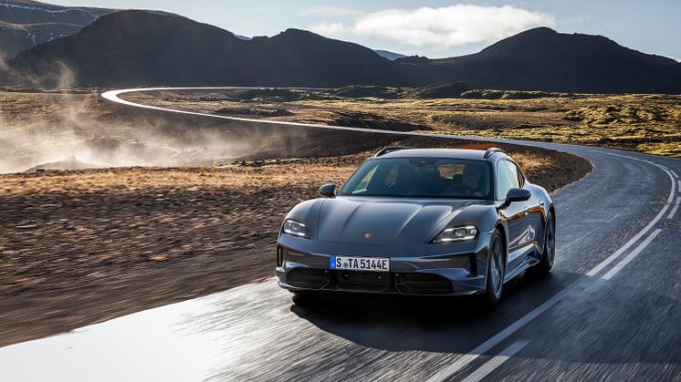 Porsche Taycan GTS Sport Turismo