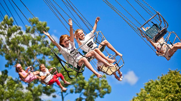 Parks and Resorts köper Furuviksparken