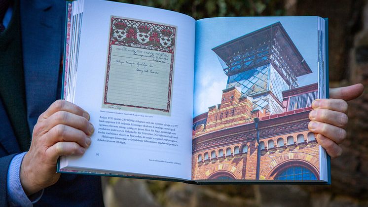 Boken om Staten och staden är här