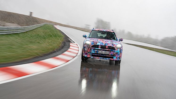 En helt ny generasjon MINI Countryman nærmer seg