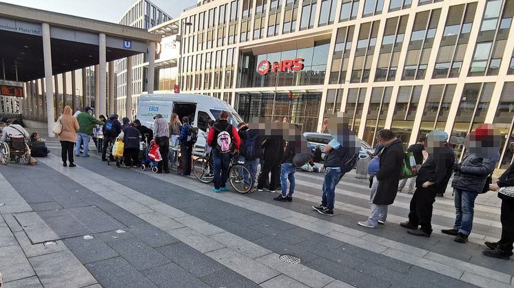 Großer Andrang beim Kölner Kältebus / Bild: Freunde der Kölner Straßen und ihrer Bewohner e.V.