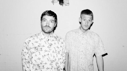 Kenton Slash Demon varmer op til Orbital i Store VEGA