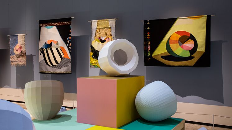 Hella Jongerius – Breathing Colour, Design Museum London. Photo: Luke Hayes. 