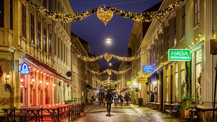 Nu är det jul på våra torg