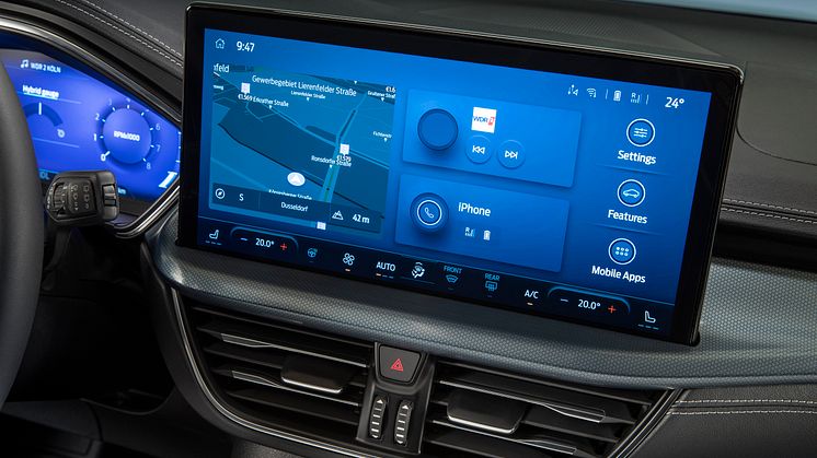 Ford Focus Active 2021 (6)
