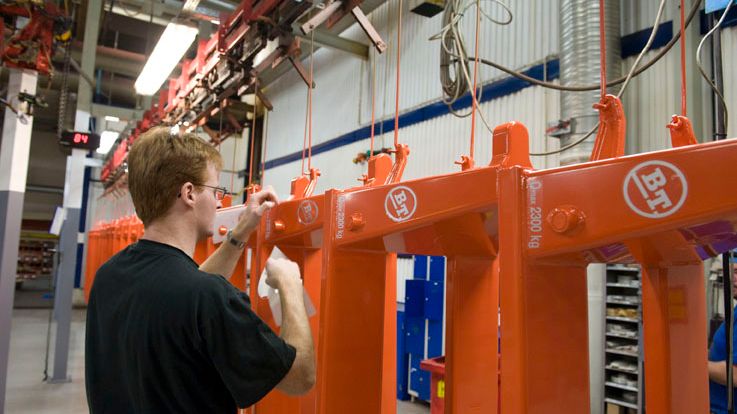 Rekordmånga sommarjobbar på Toyota Material Handling 