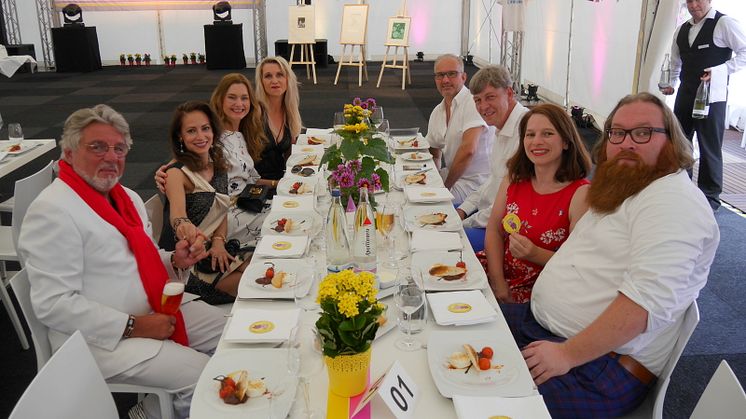 Benefiz-Veranstaltung: 3. Bärenherz Sommernacht bringt  19.000 Euro für Kinderhospiz (Impressionen)