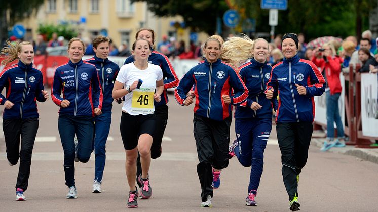 VasaStafetten, damsegrarinnorna Karlslund på upploppet
