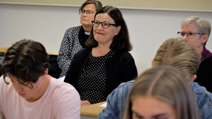 Utbildningsministern deltog på en lektion i religion på LM Engströms gymnasium i Göteborg. Foto: Mikael Stjernberg.