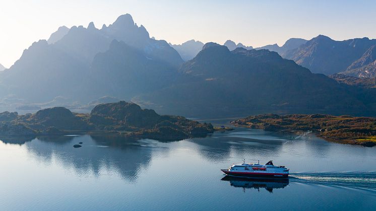 Hurtigruten Group Releases 2022 Environmental Social and Governance Report