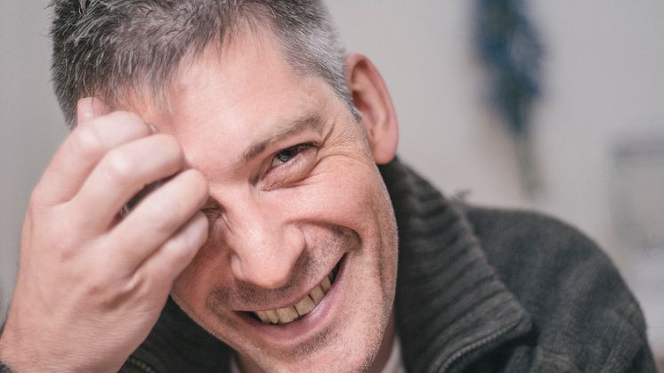 Henrik dahl, ny regissör för Den goda människan i Sezuan