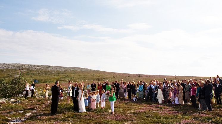 Bröllop i genuin fjällidyll på Storhogna Högfjällshotell & Spa