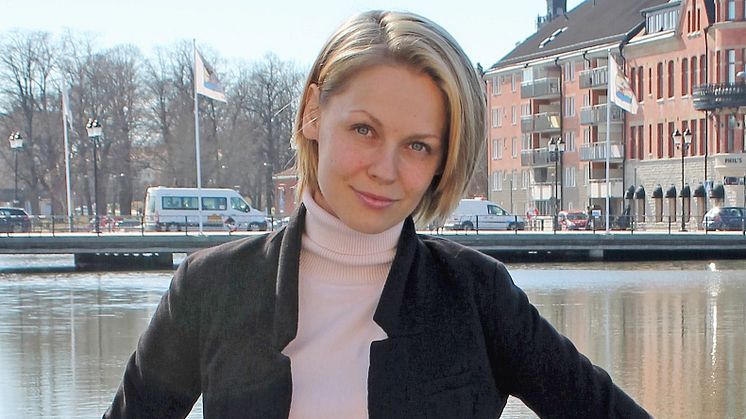Tanja Matila är ensamstående med en liten dotter, men bestämde sig ändå för att ge ut den barnbok hon ruvat på i fem år.