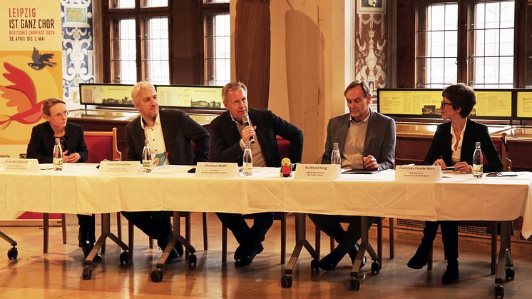 Veronika Petzold, Tobias Rosenthal, Christian Wulff, Burkhard Jung und Franziska Franke-Kern (v.l.) beim Pressegespräch zum Deutschen Chorfest 2020 in Leipzig