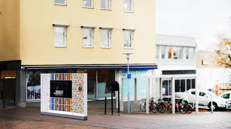 Den största delen av Daniel Franzens konstverk är en plåtlackerad metallvägg med en infälld bildskärm. 