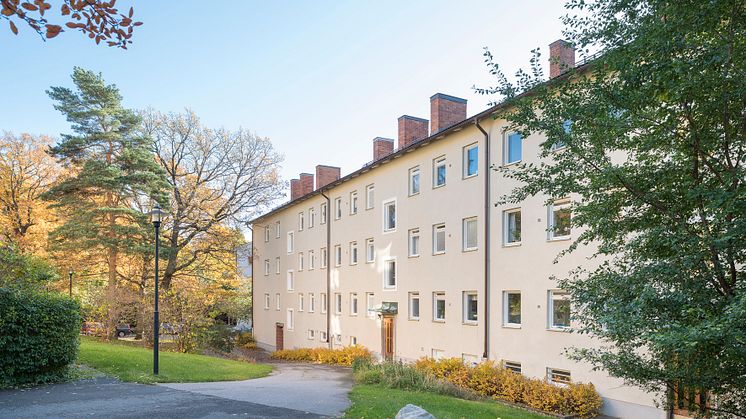 SKB har redan flera fastigheter i området. På bilden kvarteret Norrskenet i Björkhagen. Foto: BaraBild.se