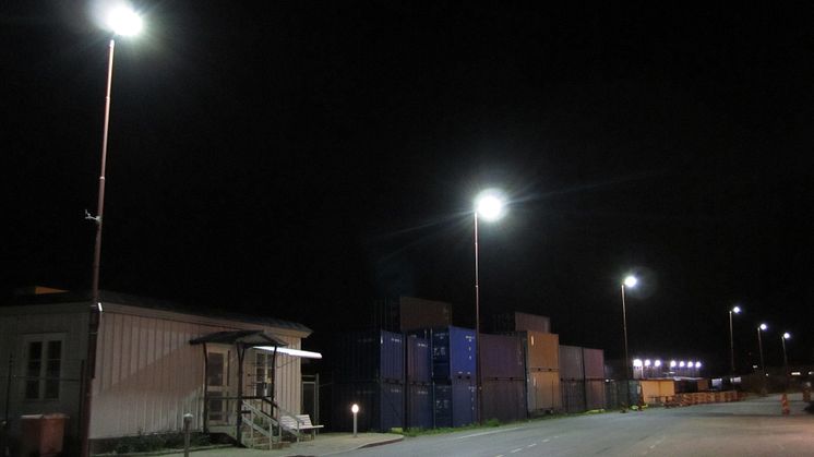 Göteborgs hamn miljösatsar - Synnerödsvägen får LED-bestyckad vägbelysning